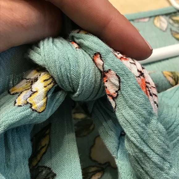 Romper - Picture 2 of 5